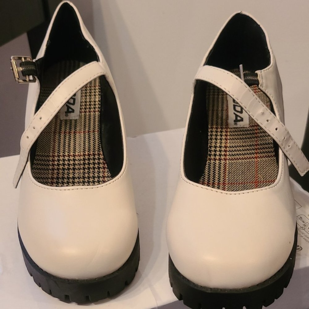 Mary Jane heels